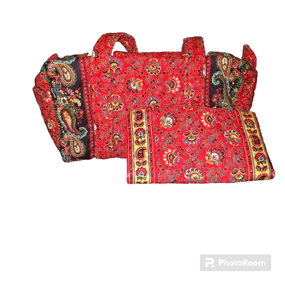 Retired! Vintage Vera Bradley Collette Red Duffle Bag and Matching Wallet - Picture 2 of 16
